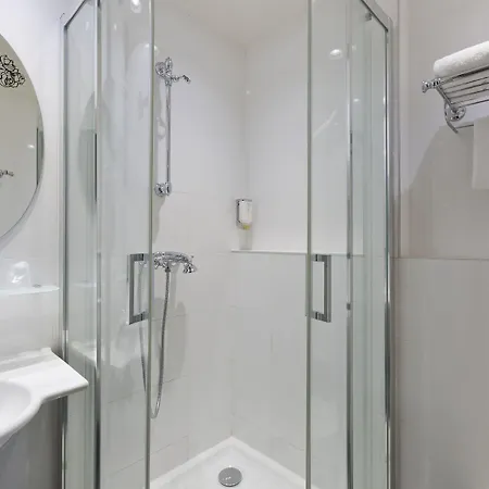 Hotel Aurore Gare De Lyon Paris