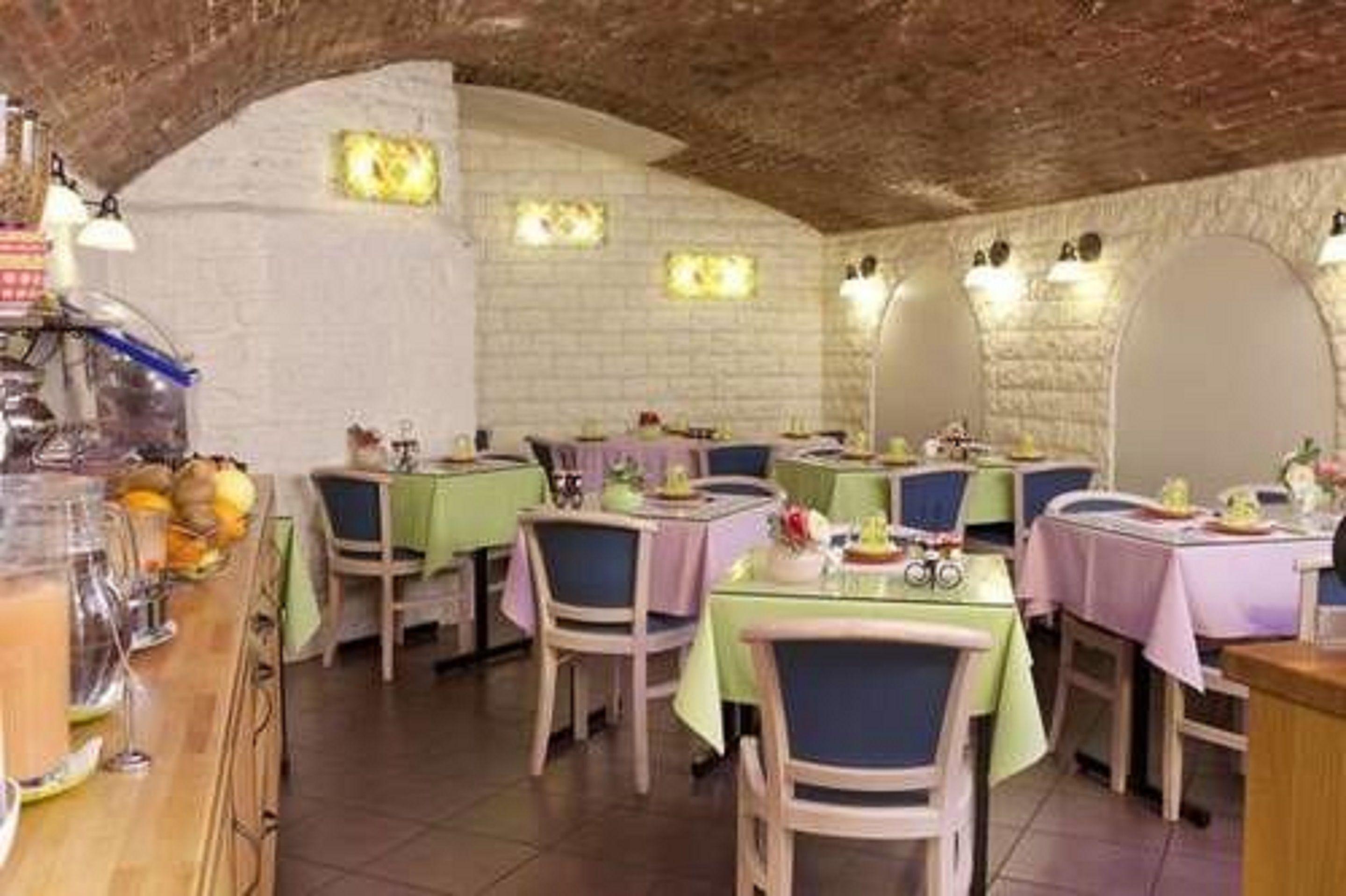 Aurore Gare De Lyon Parigi